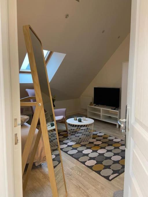 Apartamento Cocon Au Calme En Hyper Centre Château-Renault Exterior foto